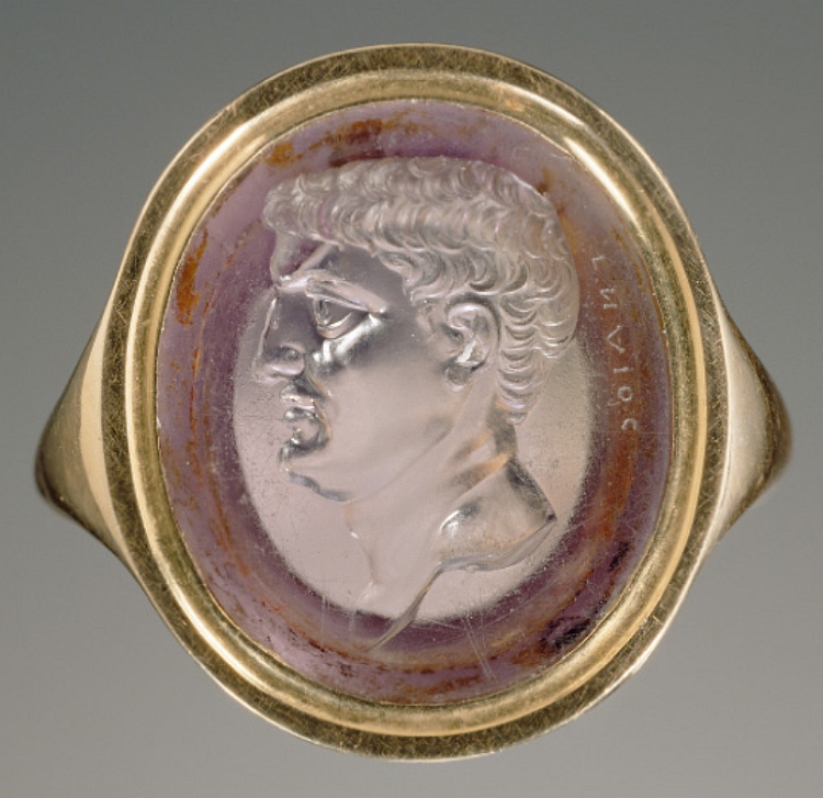 00-CleoSelene-AntonyIntaglio.jpg