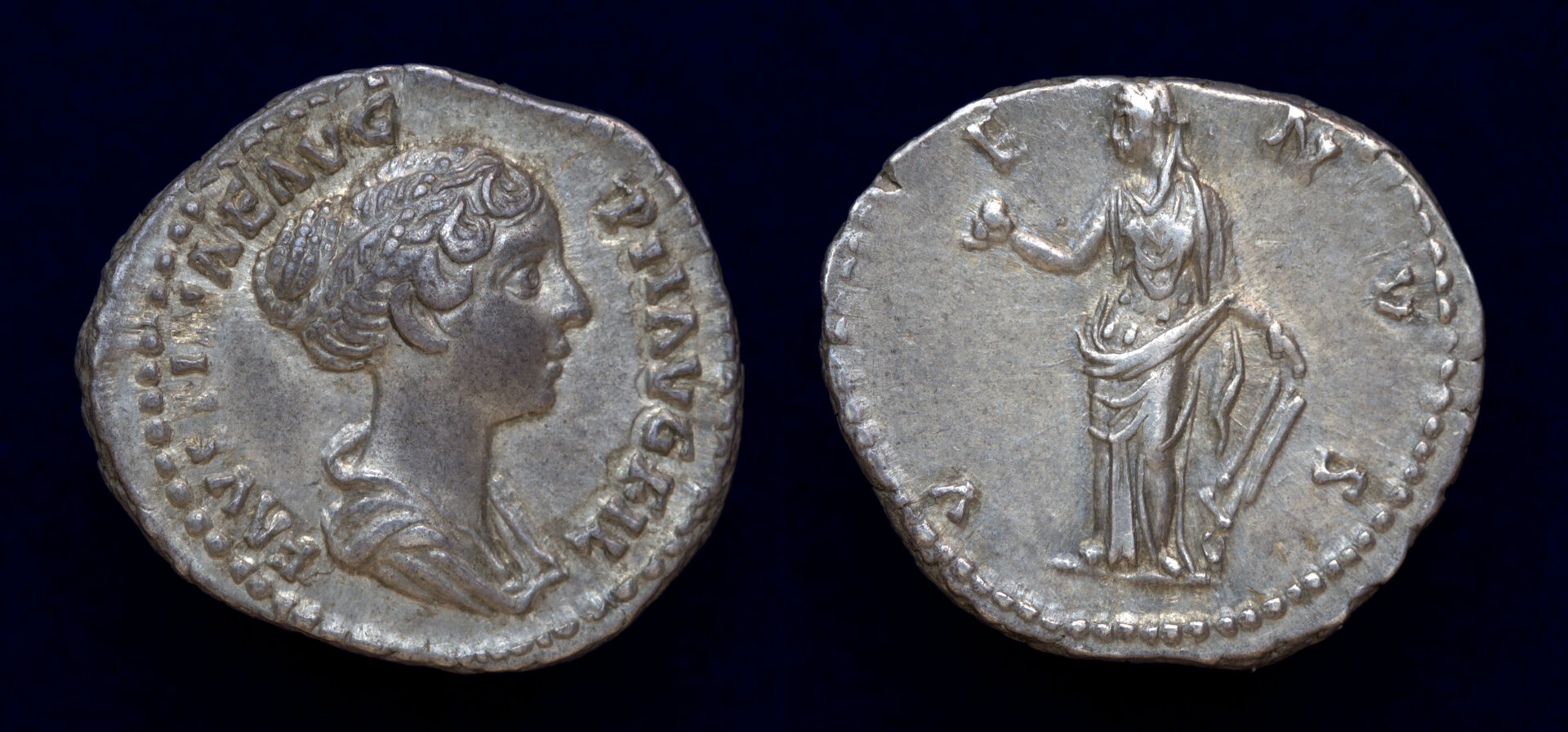 006 - Faustina II Venus 515a.jpg