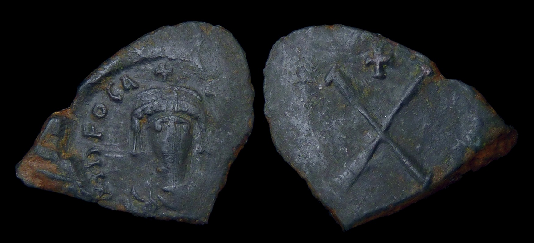 01 - $1-10 BYZANTINE - Phocas AE Decanummium Quartered 3636.jpg