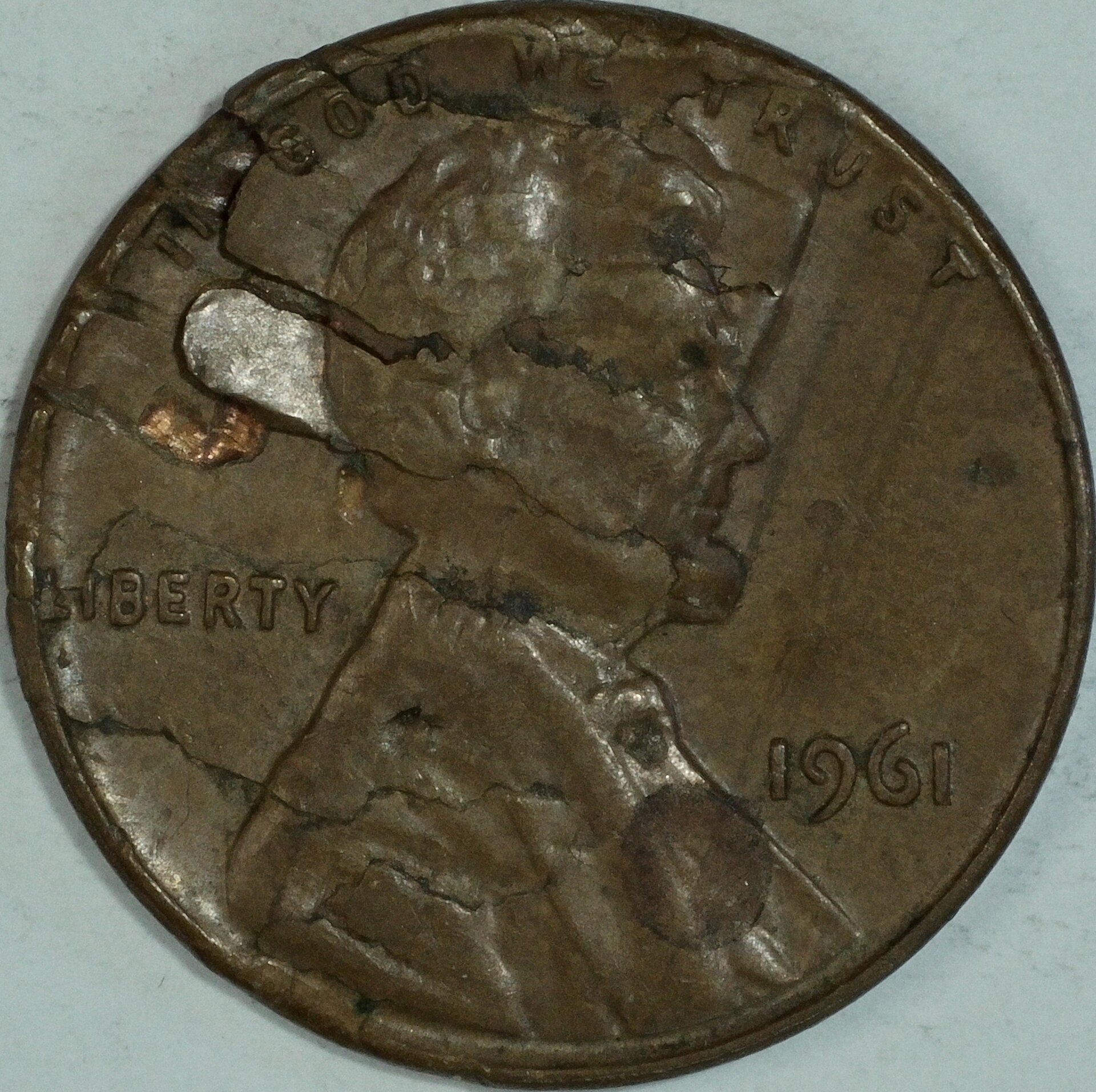 .01-E-01_1961_o_lamination&damage.JPG