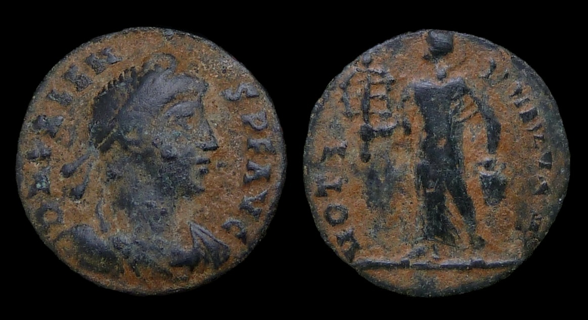 01 Valens - Festival of Isis 3137.jpg