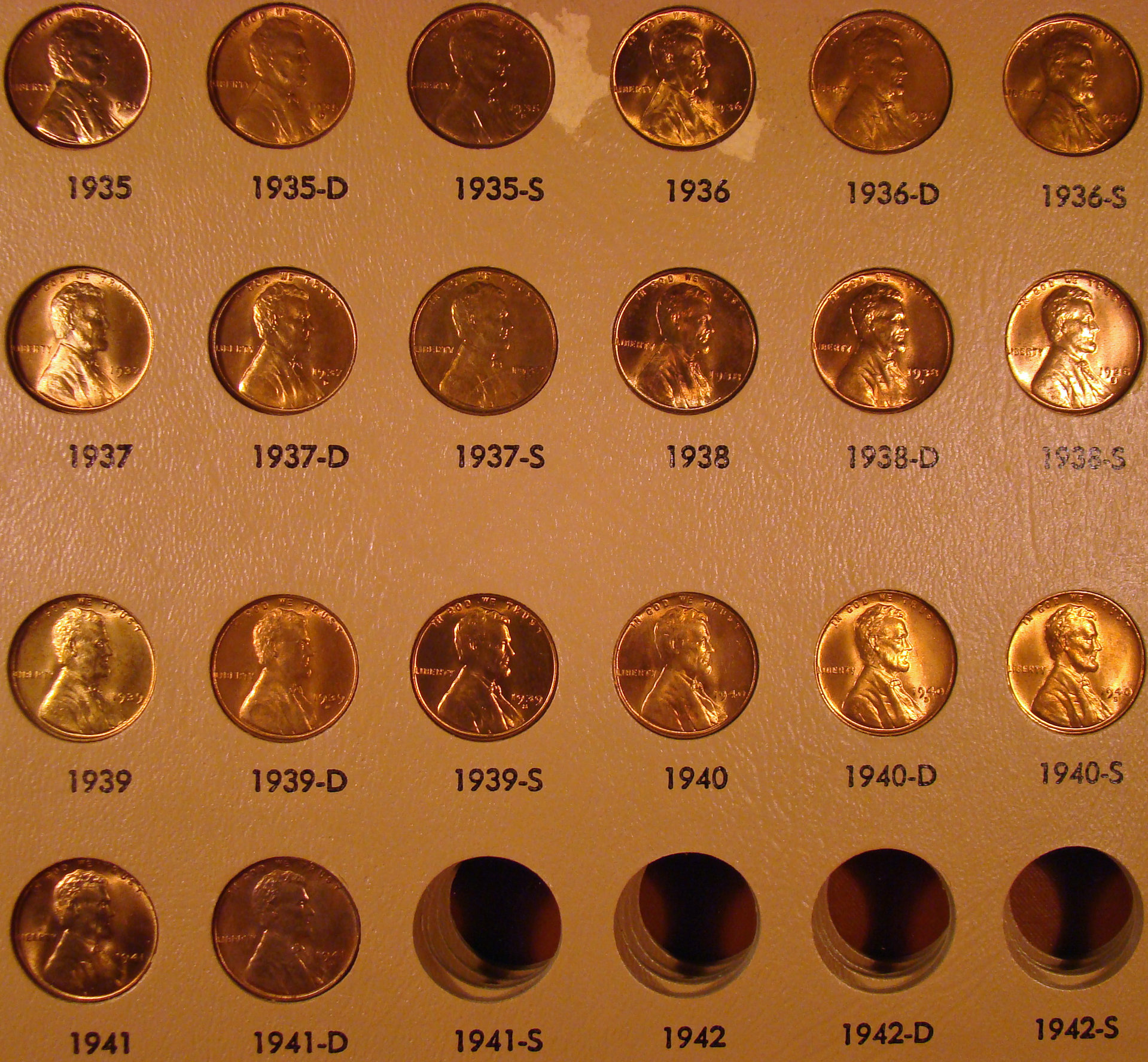 01c 1935-1941D 02.jpg