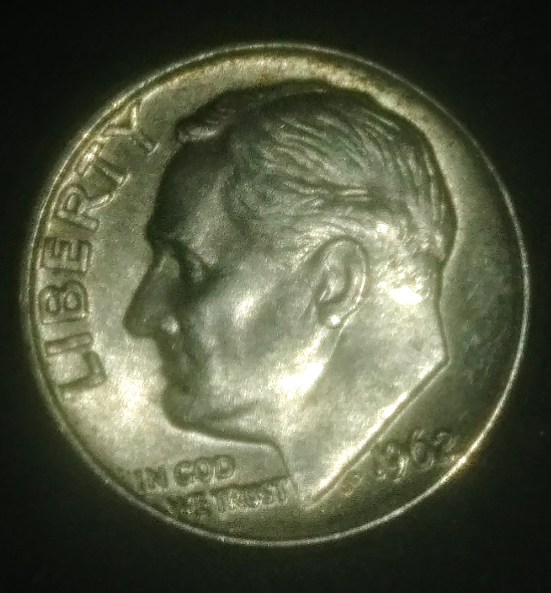 0301191944a~2.jpg