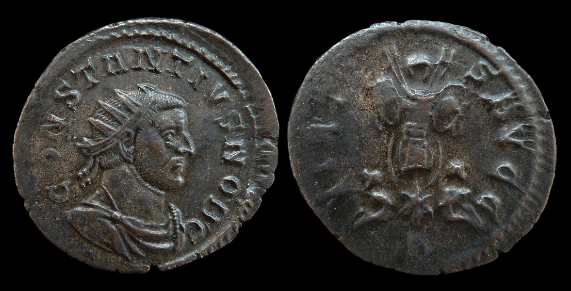 05 Constantius I - Antoninianus Trophy.jpg