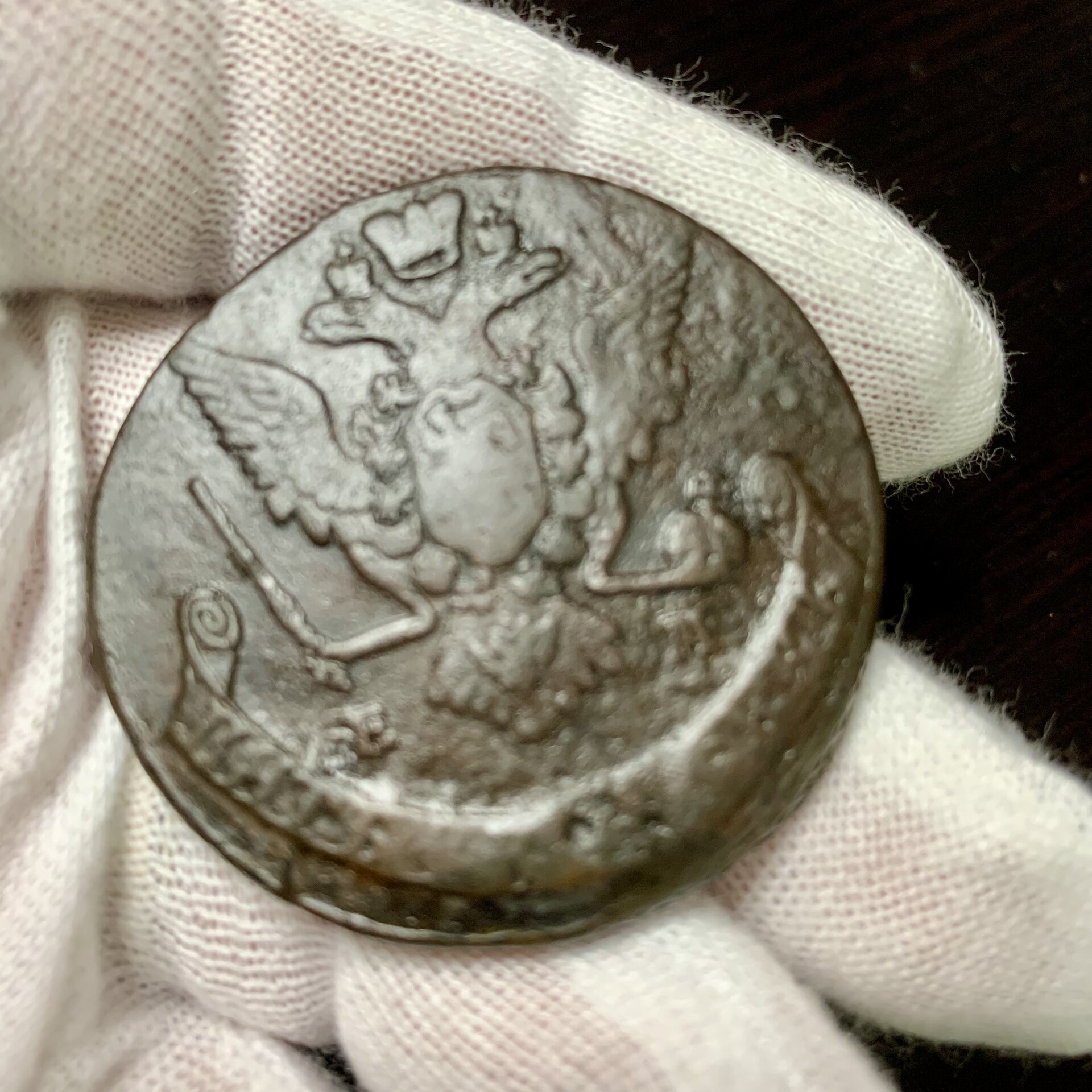 07-Russia5K-1769-in-hand.jpeg
