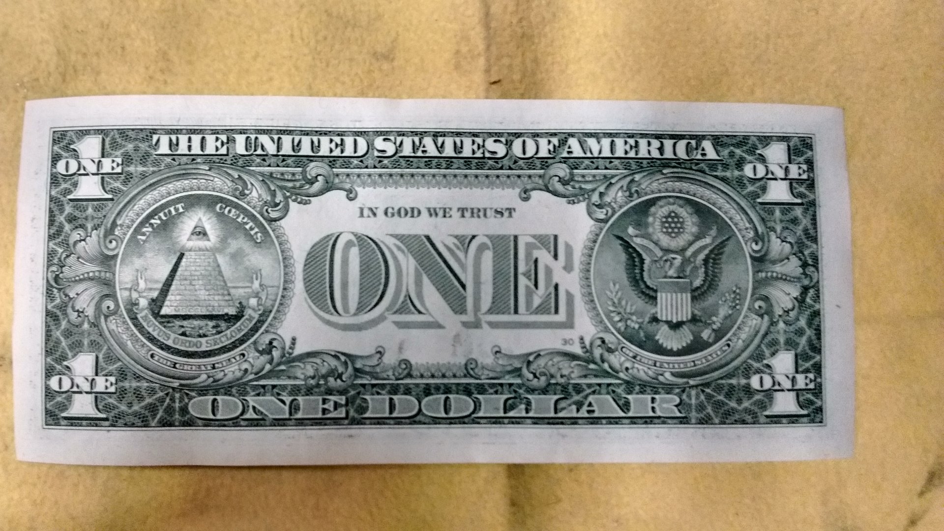 1$ 478787747.jpg