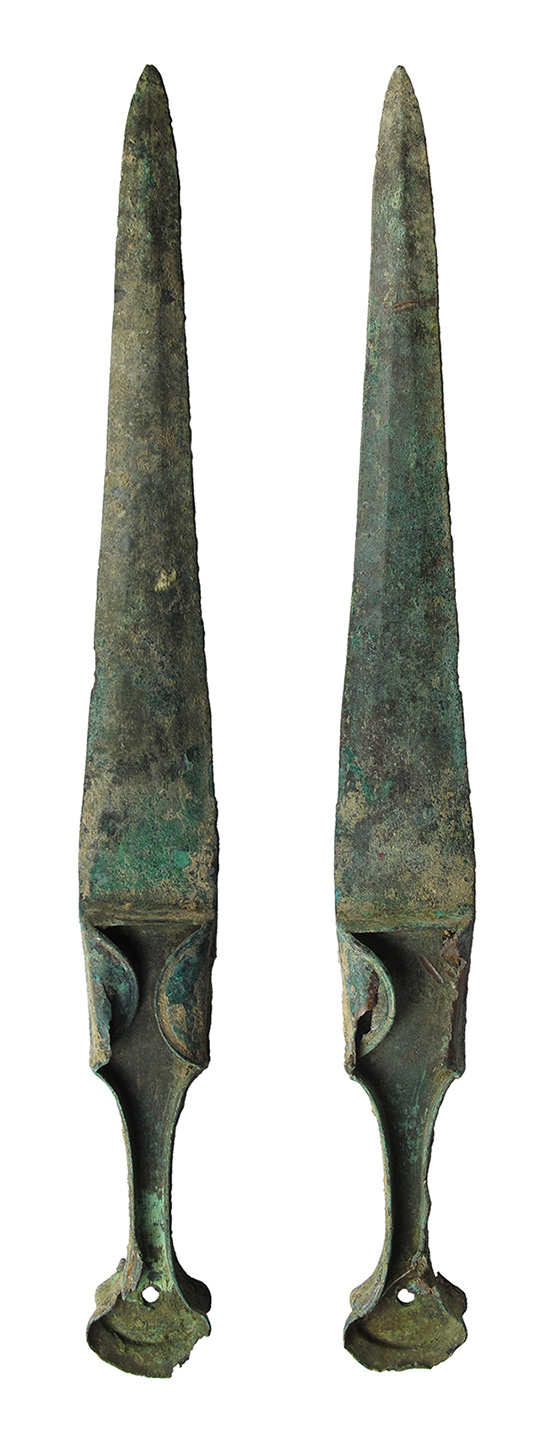 1. _dagger-4.jpg
