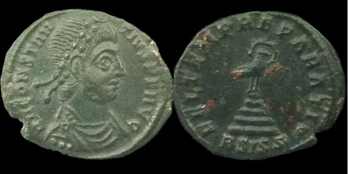 (1) Constantius II RIC.VIII.Siscia.240.Mint BSIS (Symbol 2)..jpg
