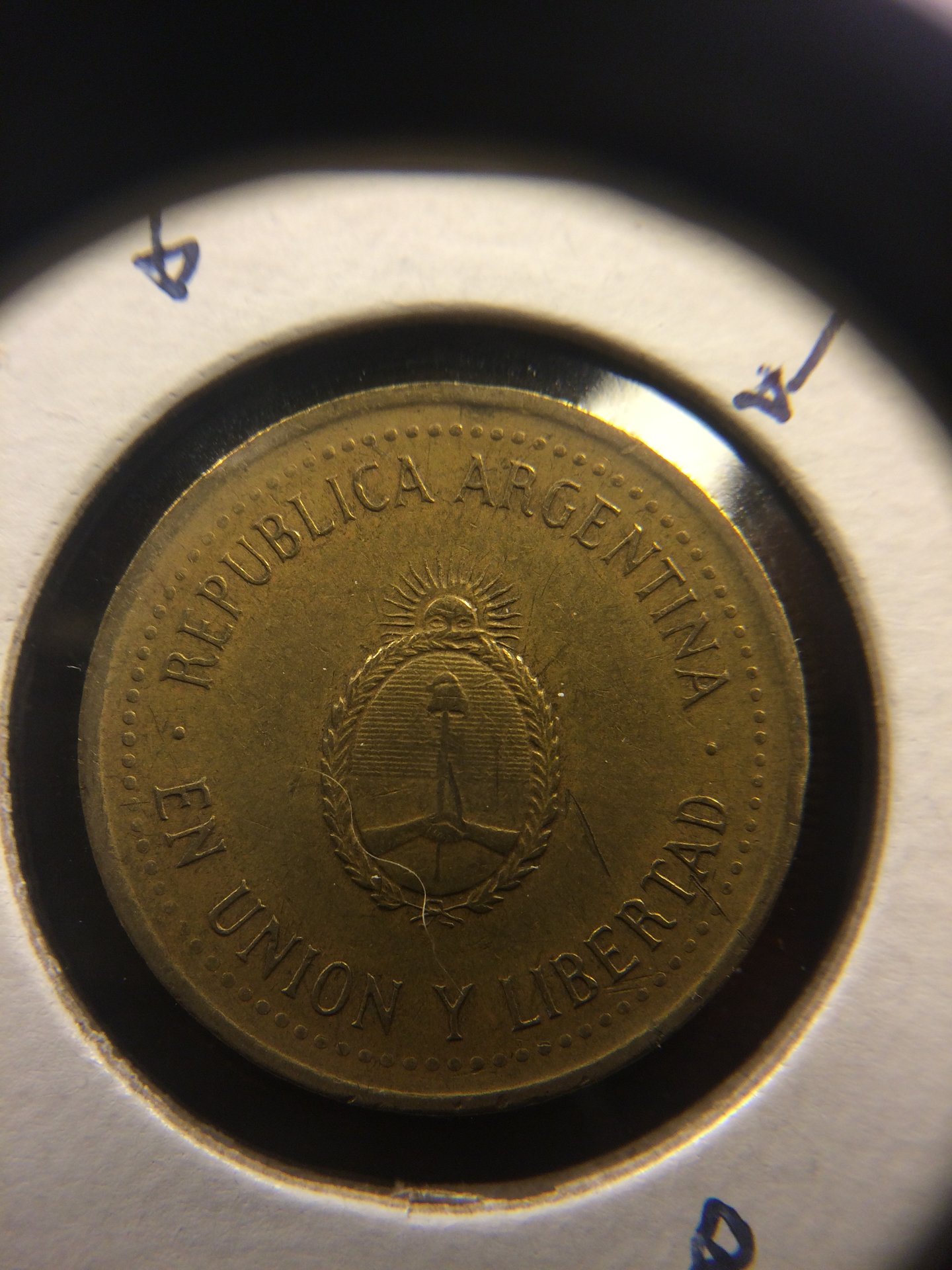 10 Centavos Weird Font OBV.JPG