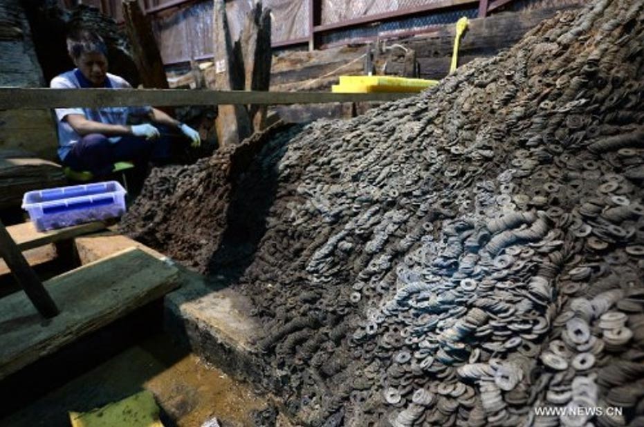 10-tons-of-bronze-coins.jpg