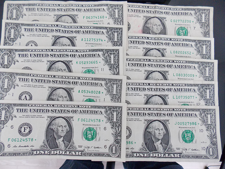 10 x Star Dollar Notes.jpg