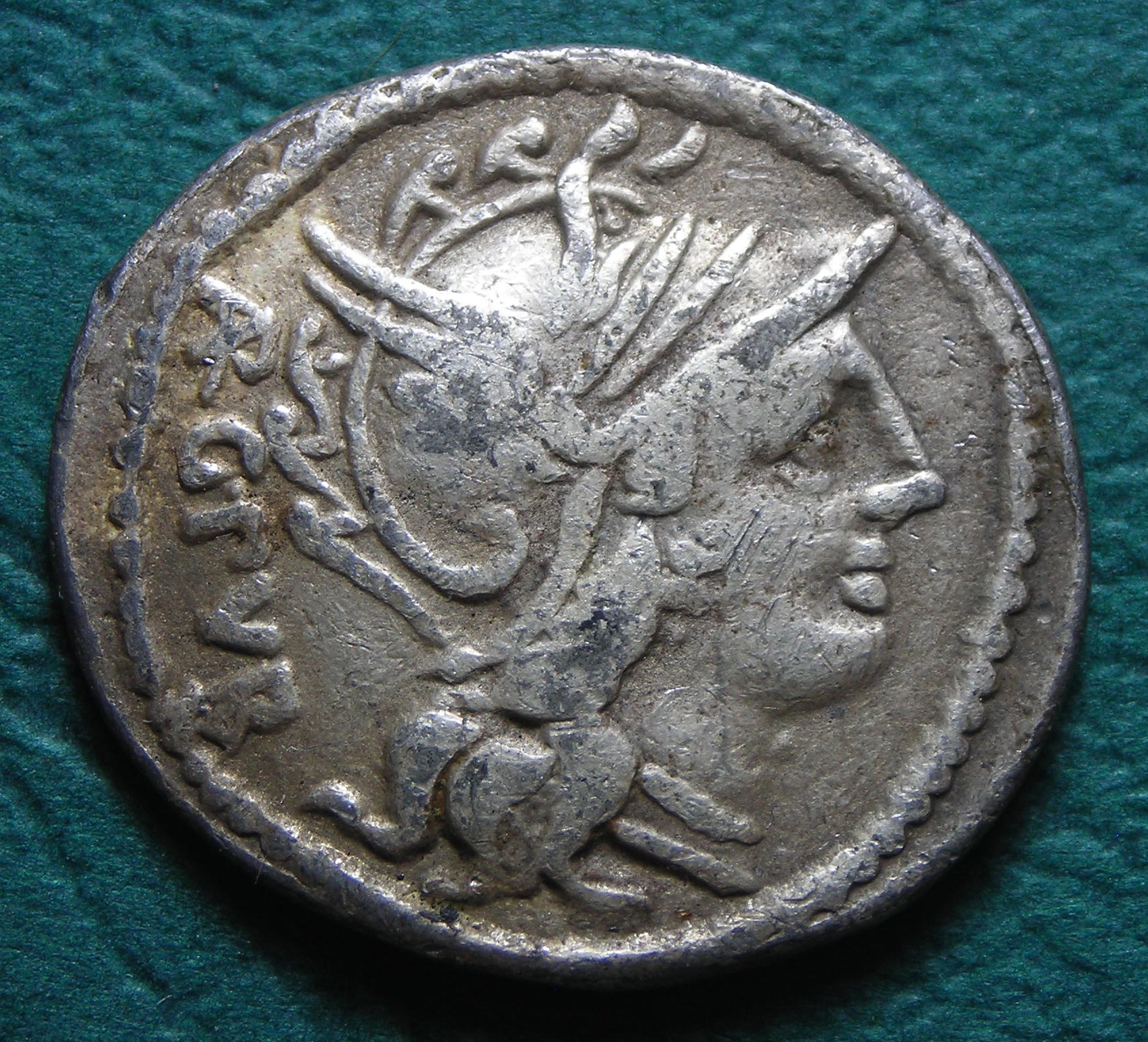 101 BC Lucius Sentius obv.JPG