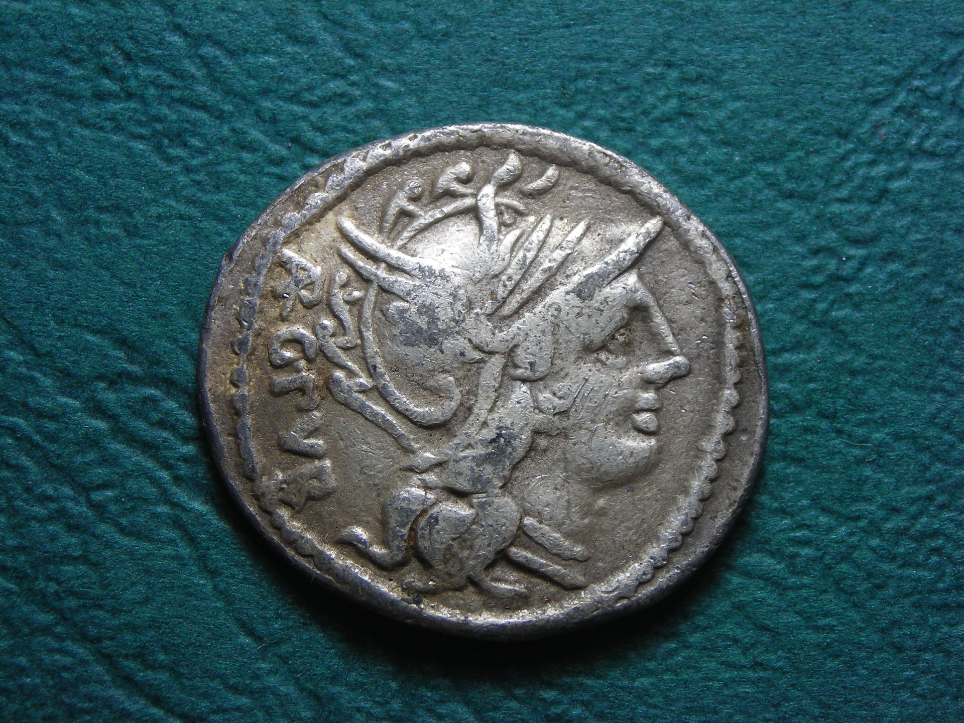 101 BC Lucius Sentius obv.JPG