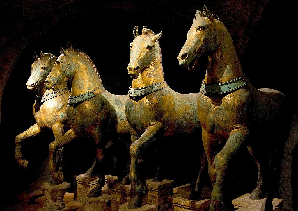 1024px-Horses_of_Basilica_San_Marco_bright.jpg