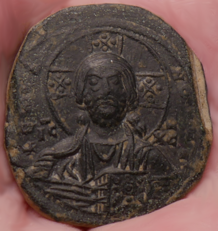 1025_to_1025_ConstantineVIIIBasilII_Follis_01.png