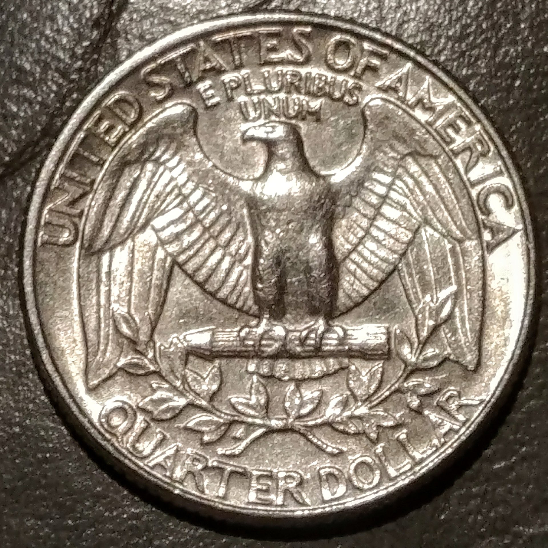 1026182123~2.jpg