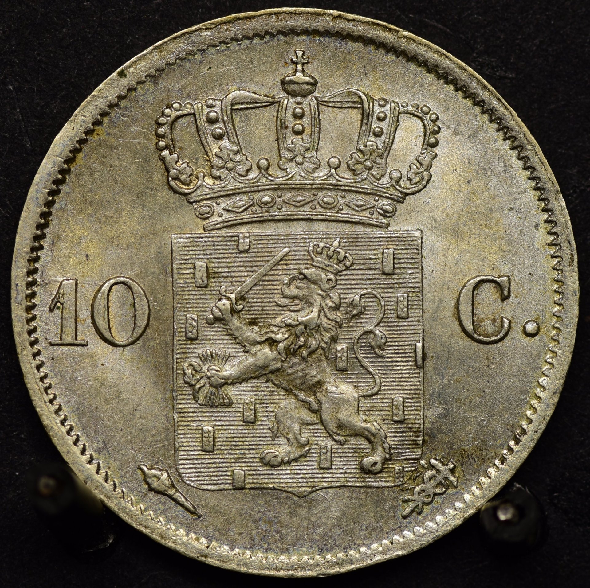 10C27-1980x1975.jpg