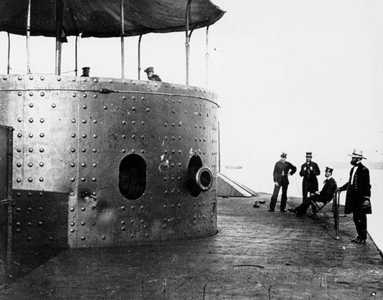 110113-CivilWar-monitor-hmed-705a.jpg
