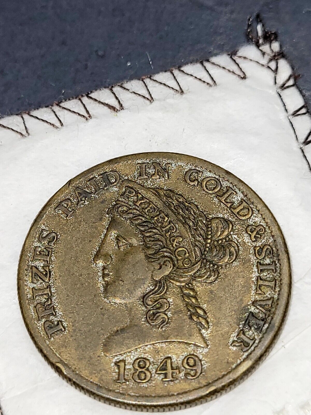 1126138a.jpg