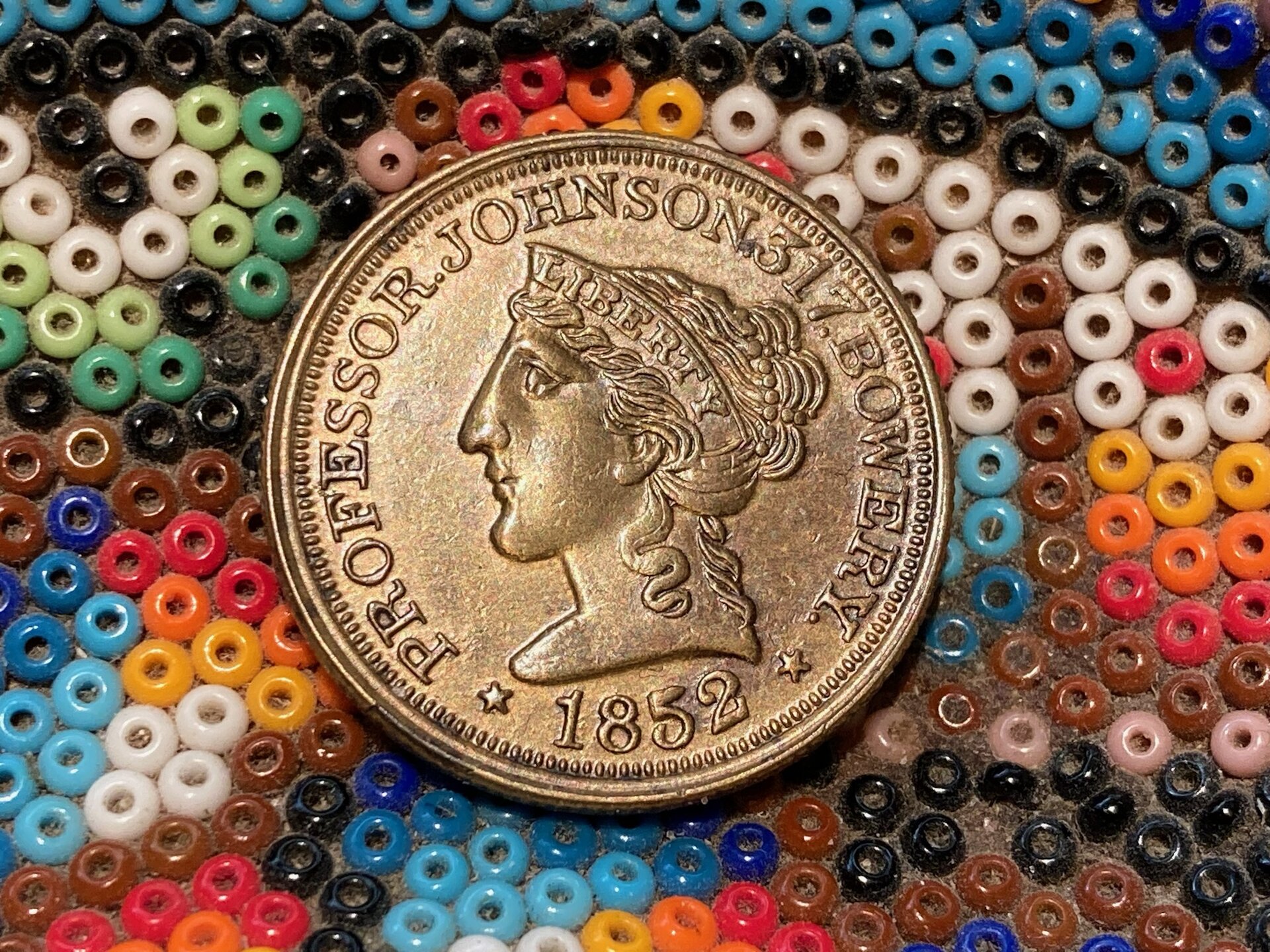 11261761c.jpg