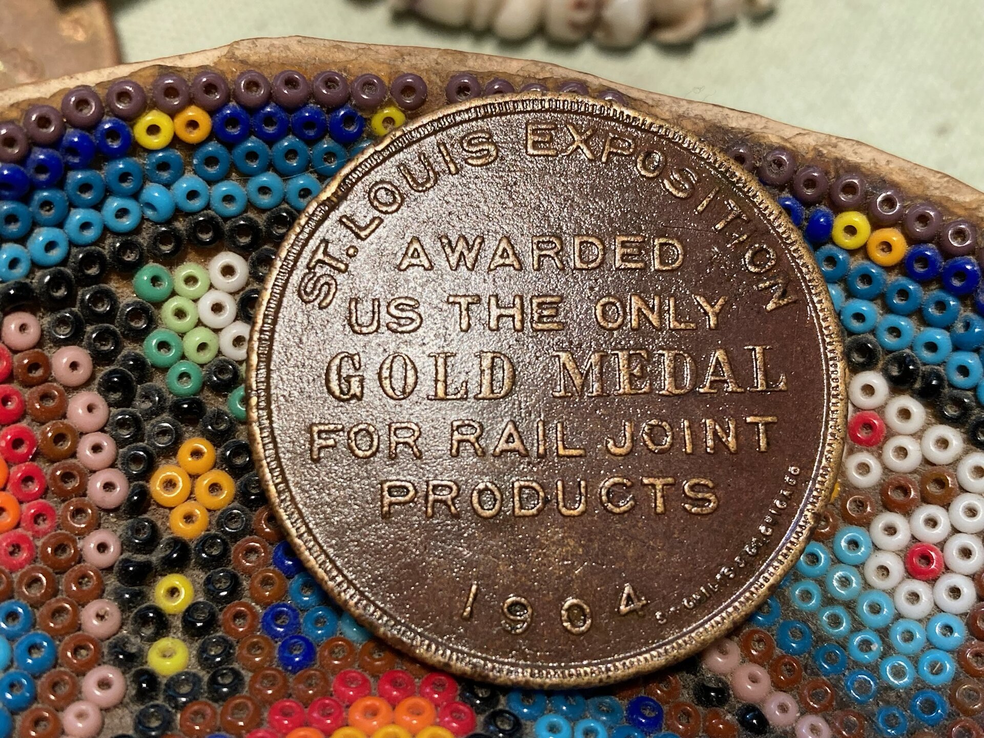 11262001d.jpg