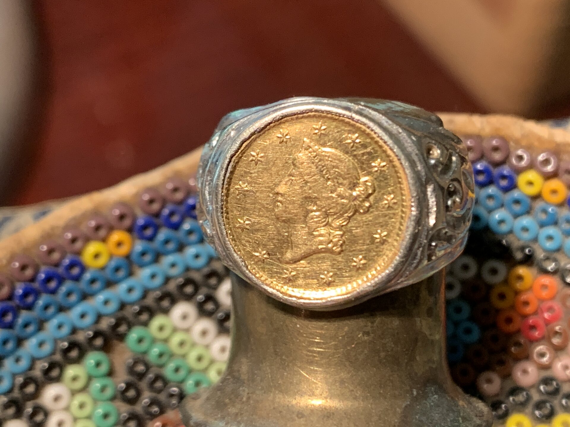 112646769i.jpg