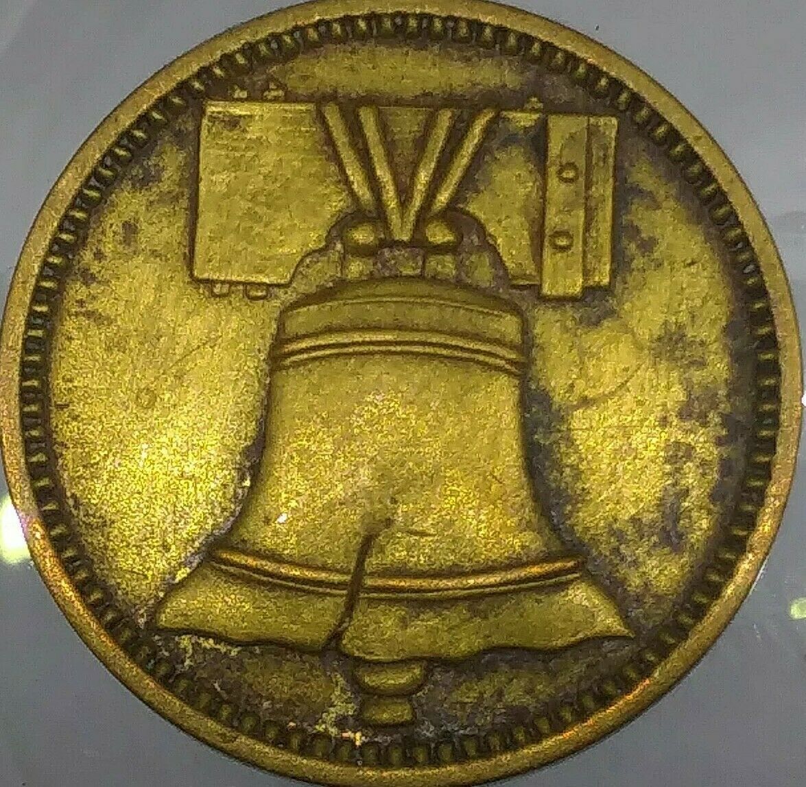 11265393b.jpg
