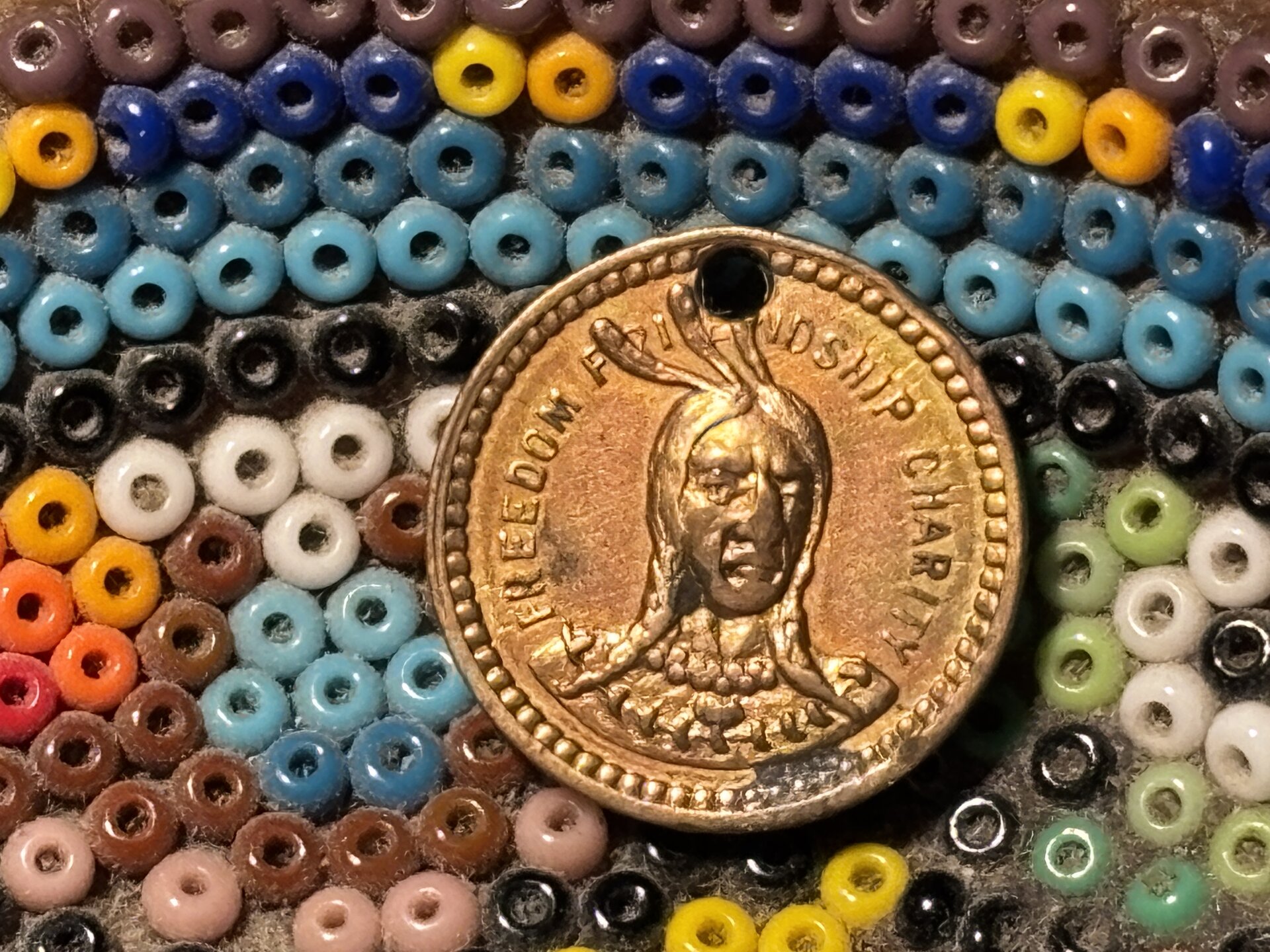 1126562c.jpg