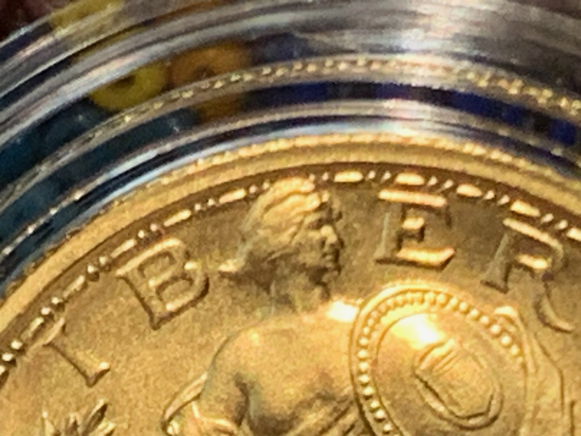 11266253121c.jpg