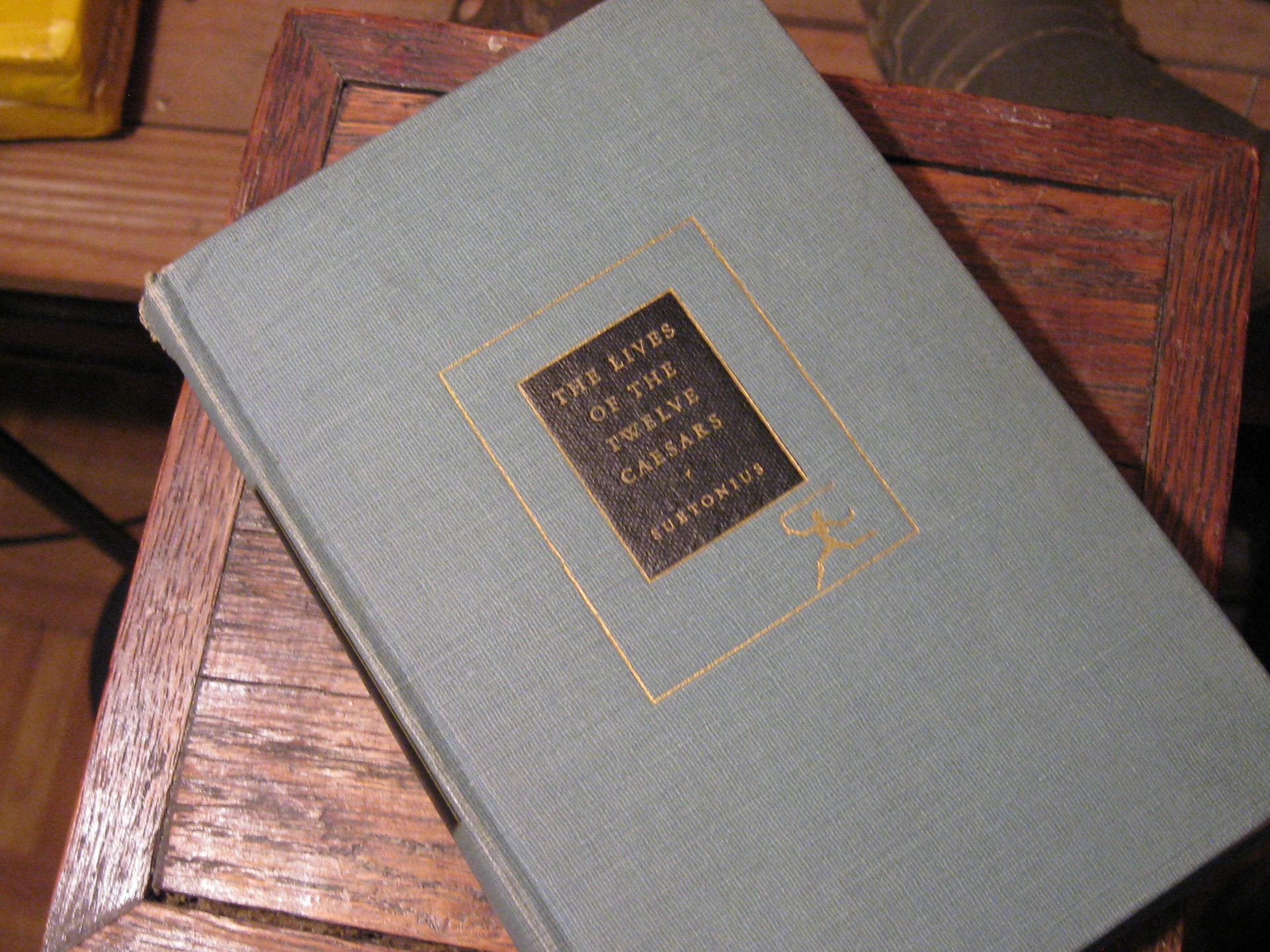 12 caesars suetonius 1931 001.JPG