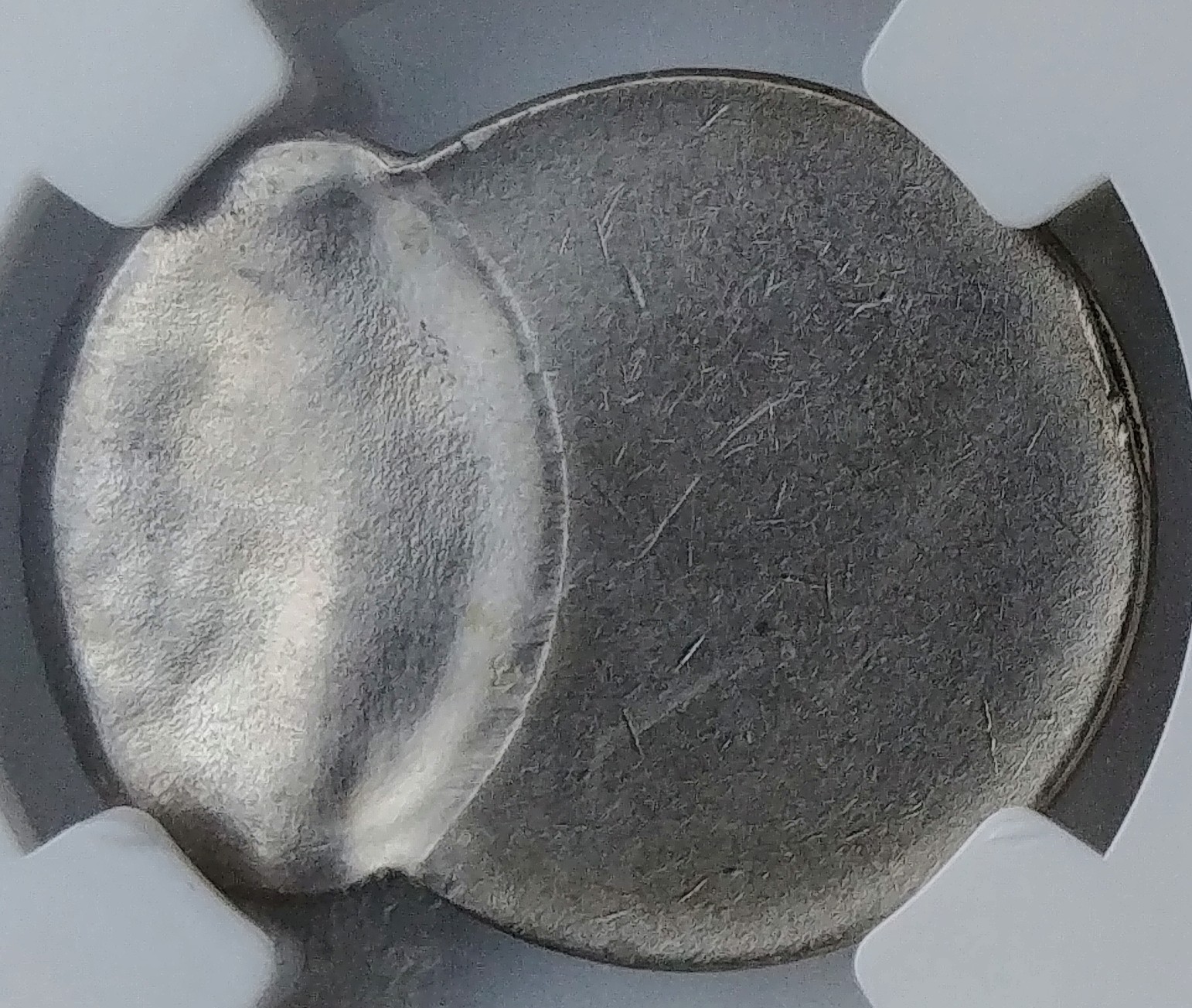 1209181533a_HDR.jpg