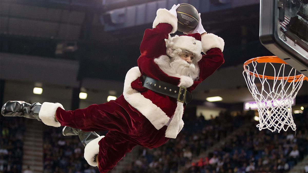 121115-nba-Santa-Claus-pi-mp.vresize.1200.675.high.76.jpg