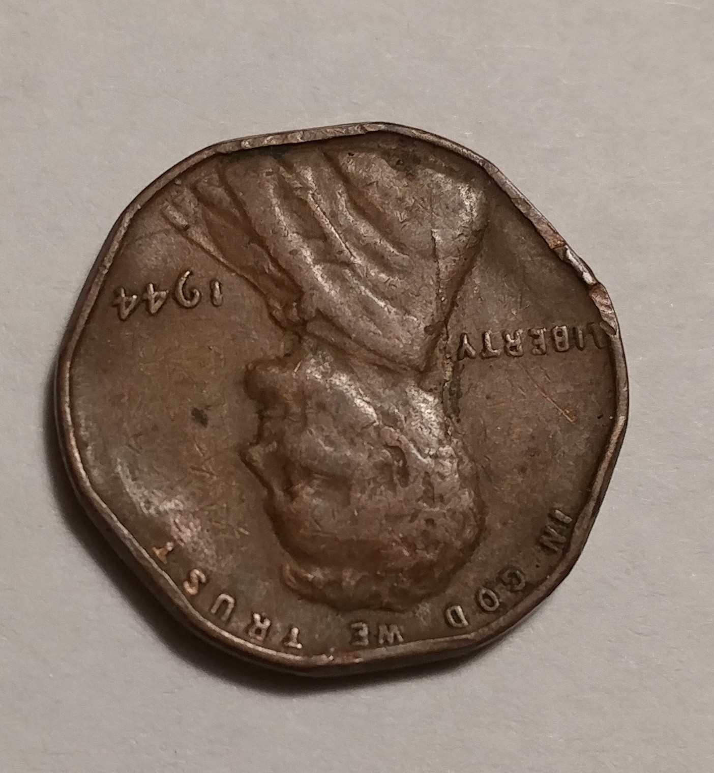 1221211942~2.jpg