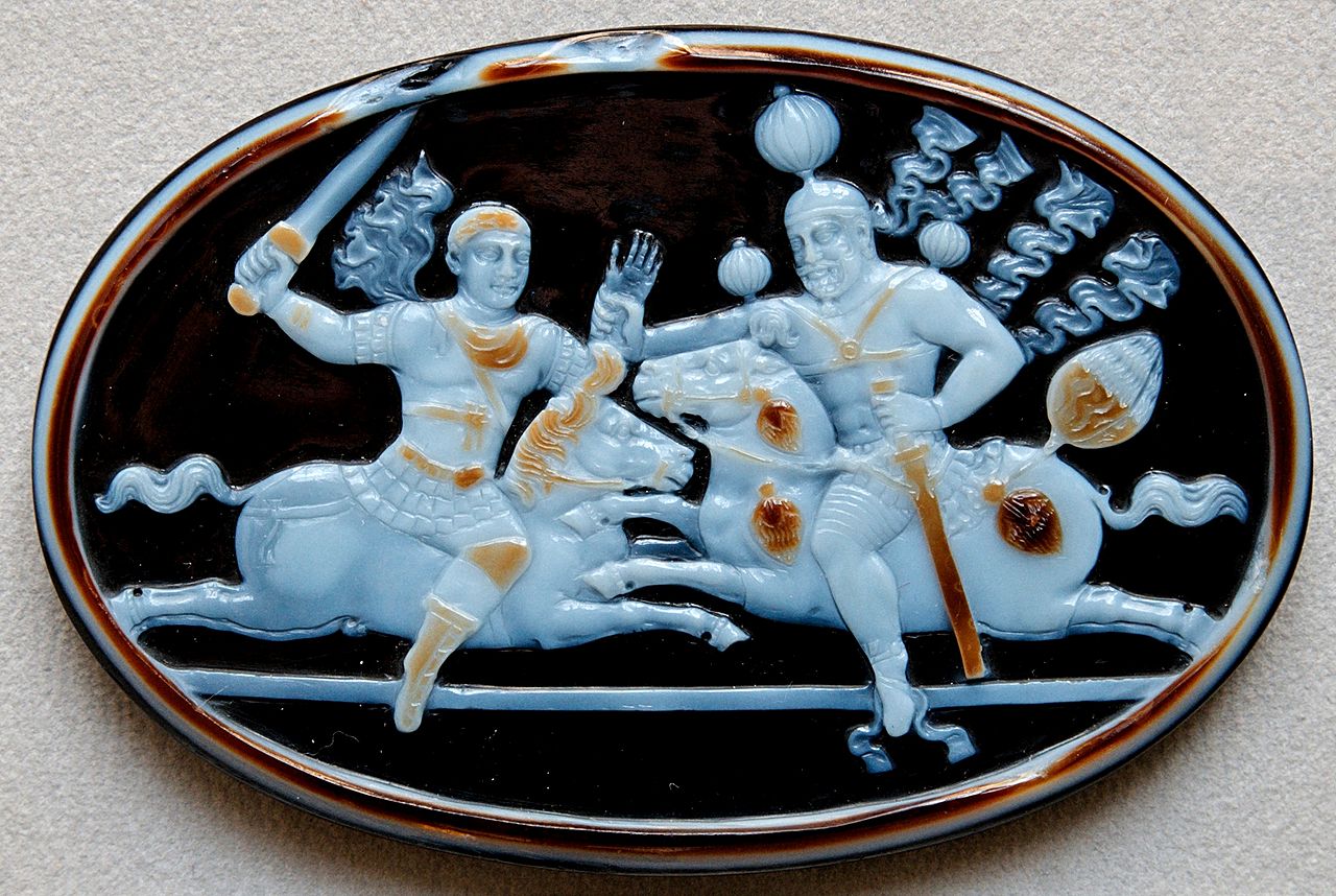 1280px-Cameo_Shapur_Valerianus_Bab360_CdM_Paris.jpg
