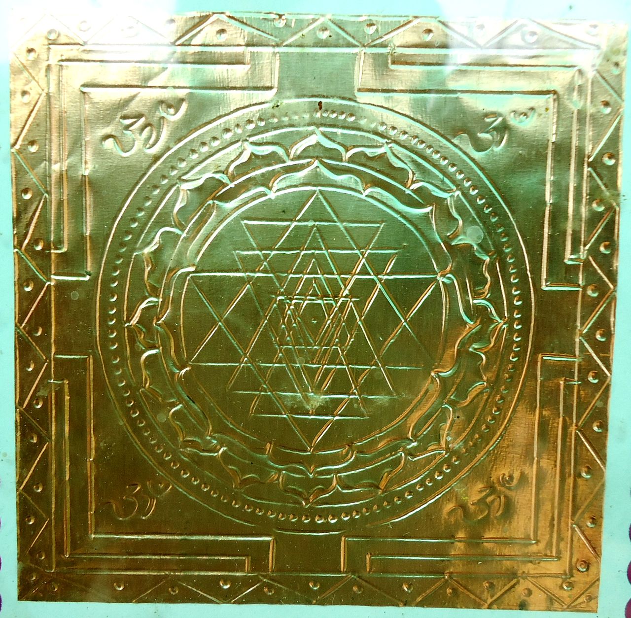 1280px-Sree_Chakram.JPG