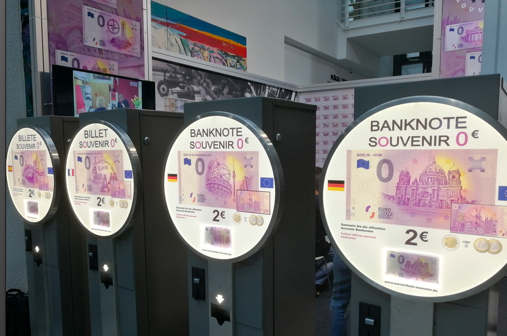 13 EuroSouv1.jpg