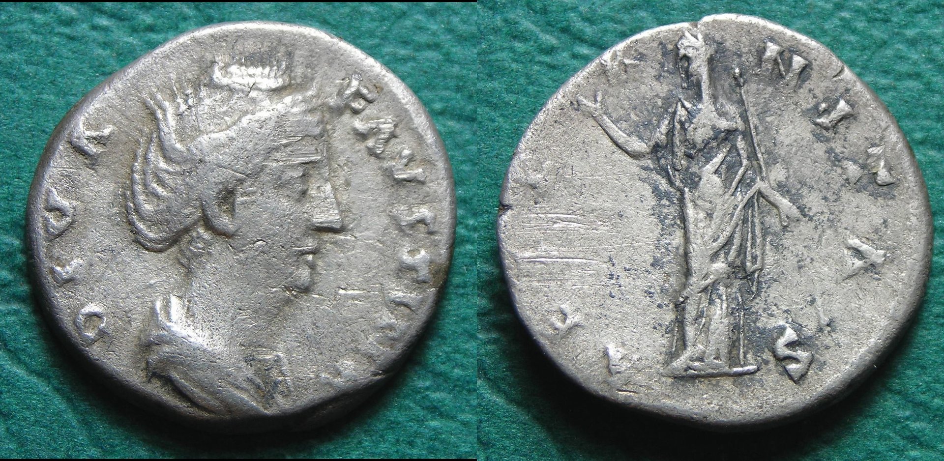 138-161 Faustina I obv-horz.jpg