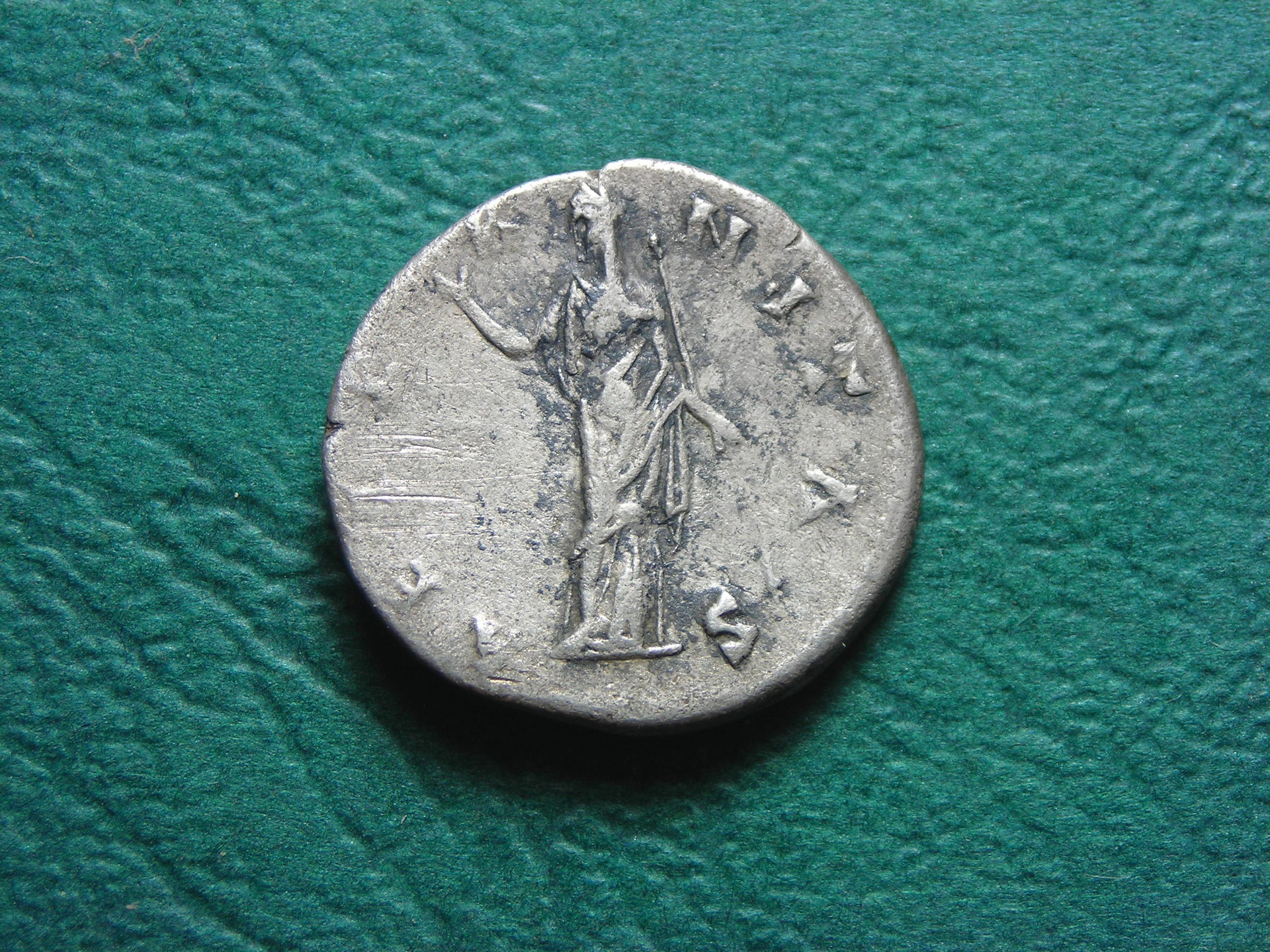 138-161 Faustina I rev.JPG