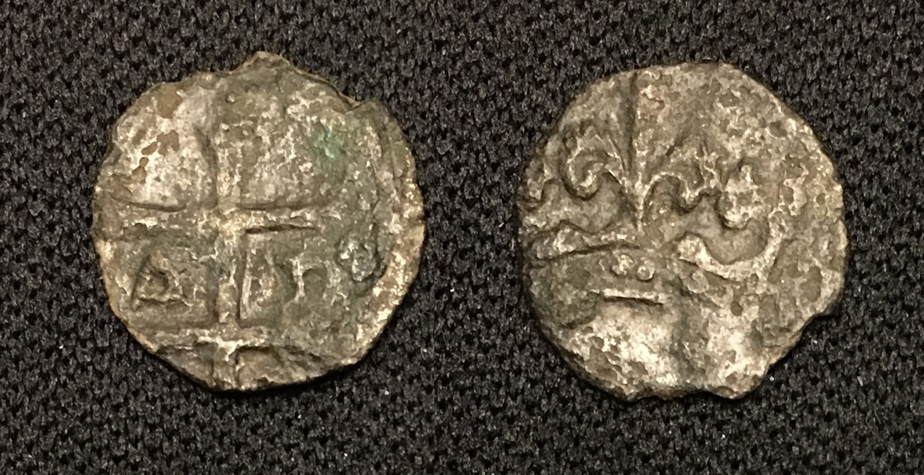 1430-1437 AD Hungary AR Quarting King Sigismund Emil# 456-v (A-n) 0.48g 17mm S3 Combined.jpg
