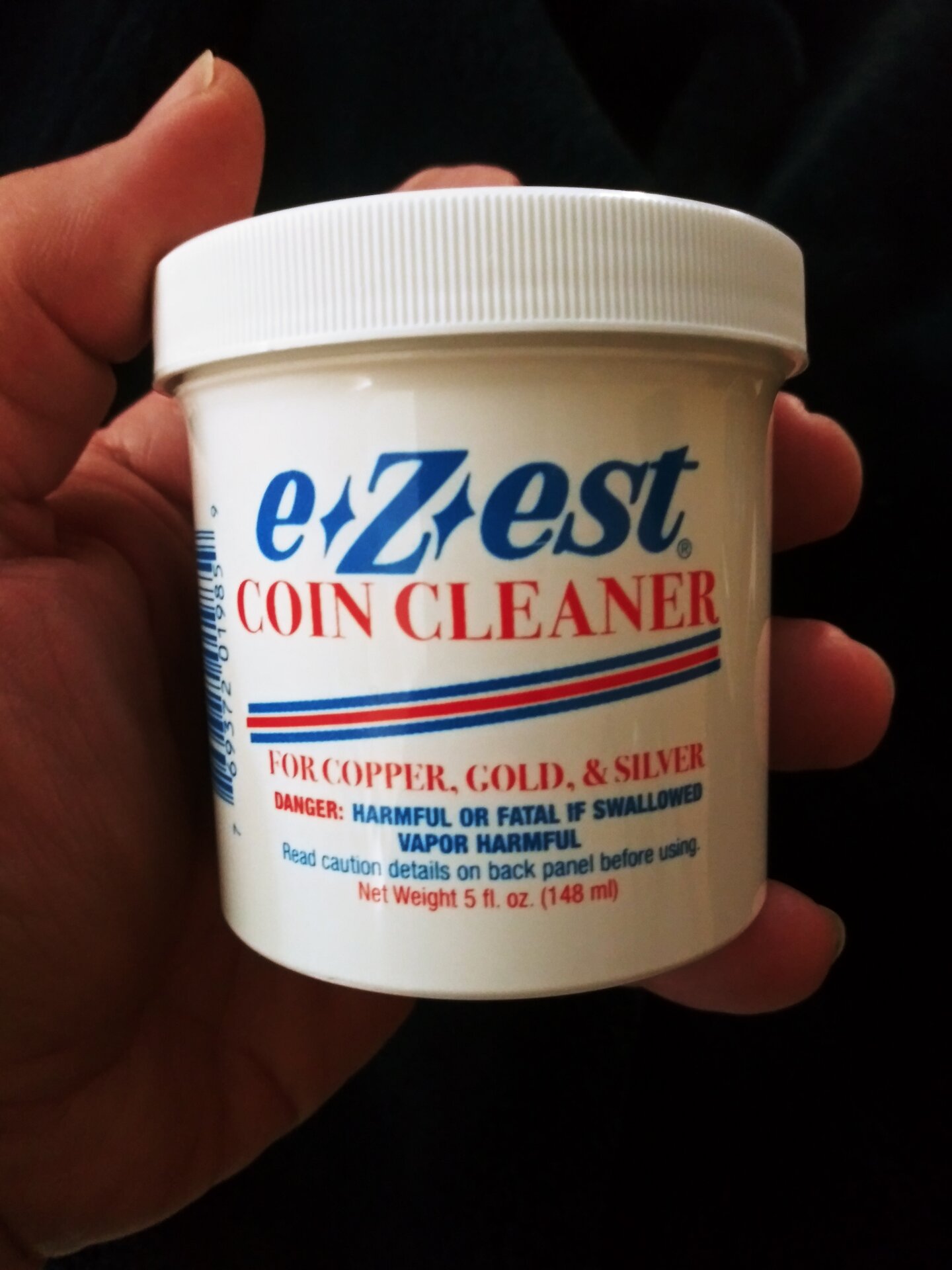 e-Z-est Coin Cleaner - 5oz <p><B><font size=3 color=red>*WEATHER PERMITTING  - CAN FREEZE*<font size=3 color=black><B><p> (JL5) Golden Valley Stamps and  Coins