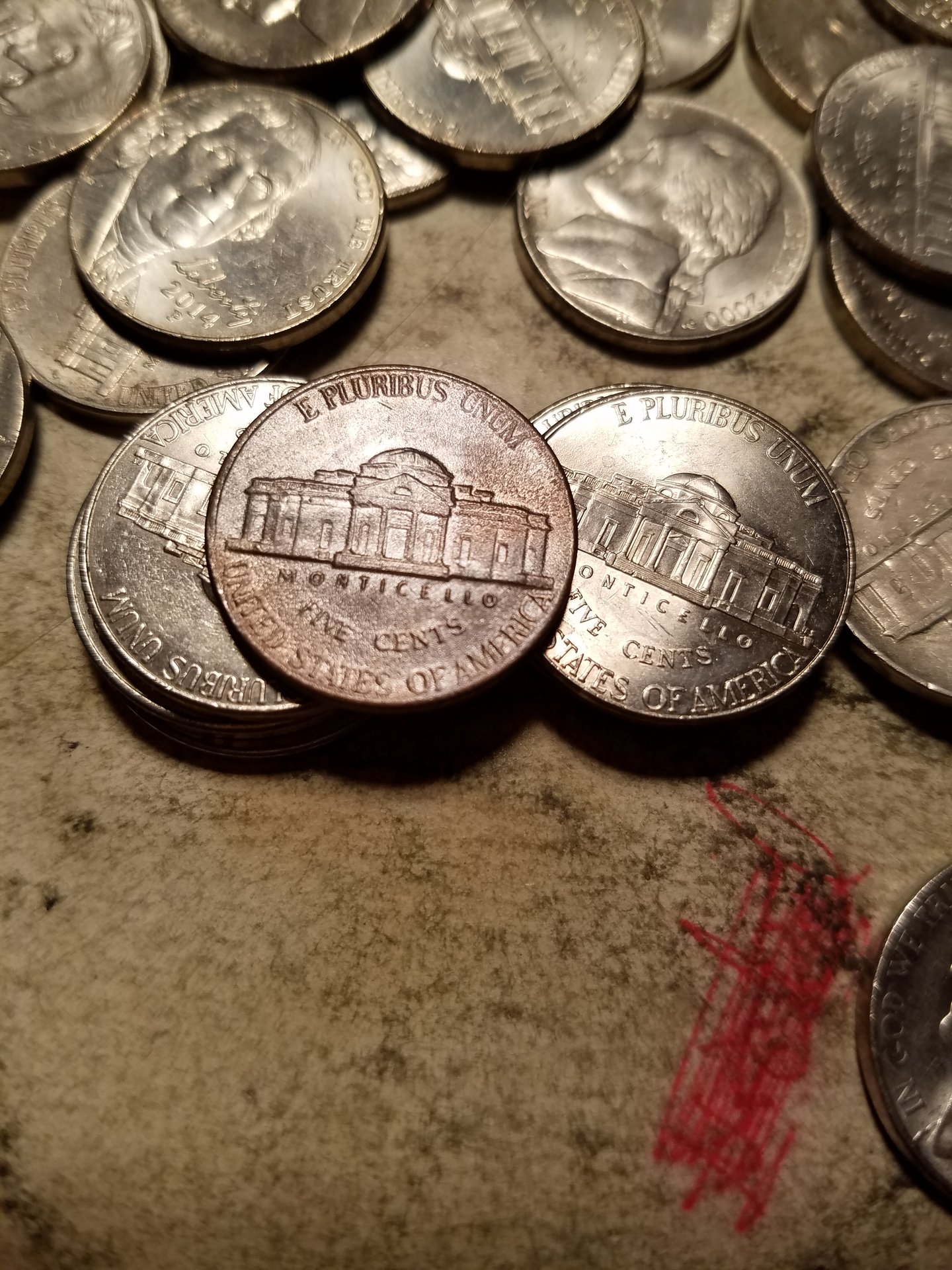 1476500361184-312554757.jpg