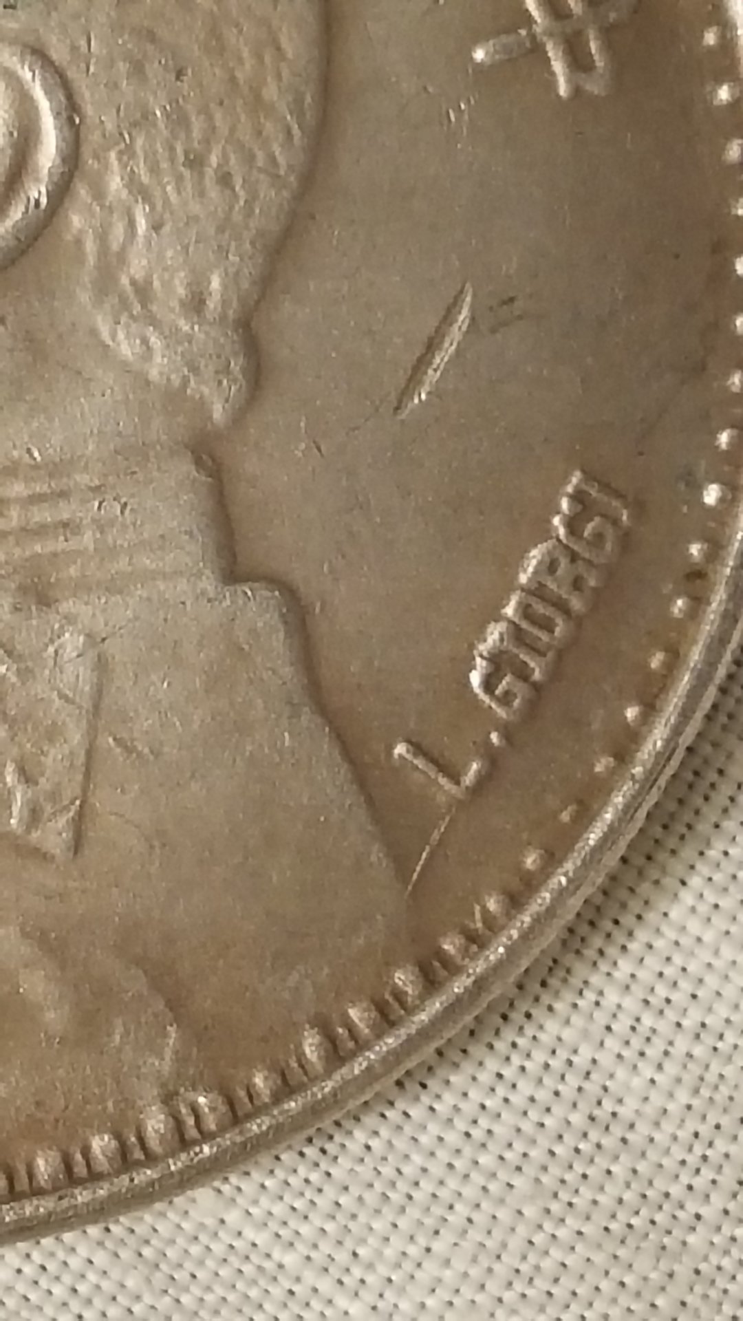 15025920877281565345927.jpg