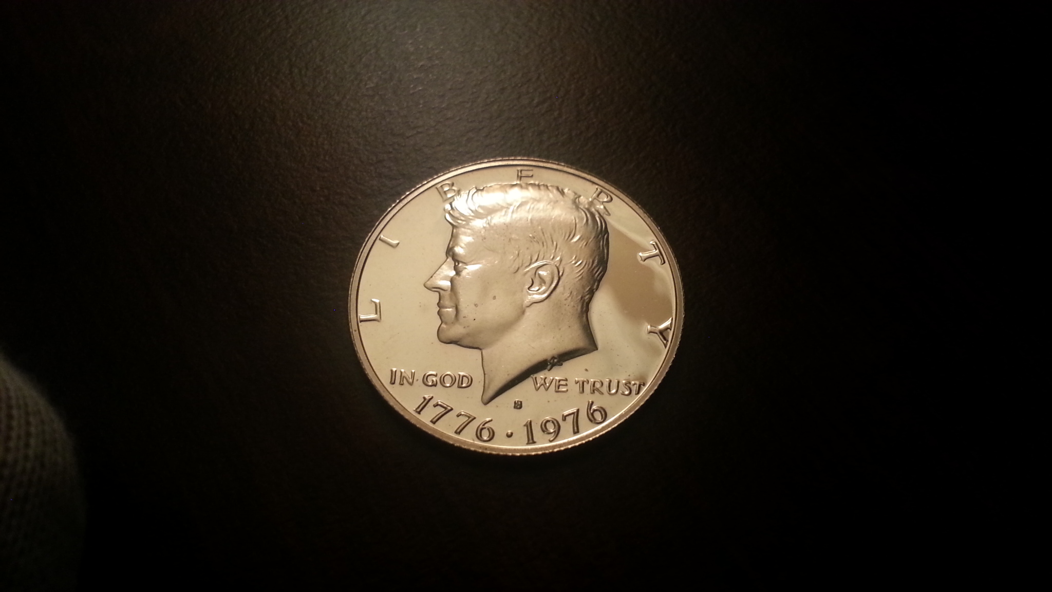 152-1976S-25C.jpg