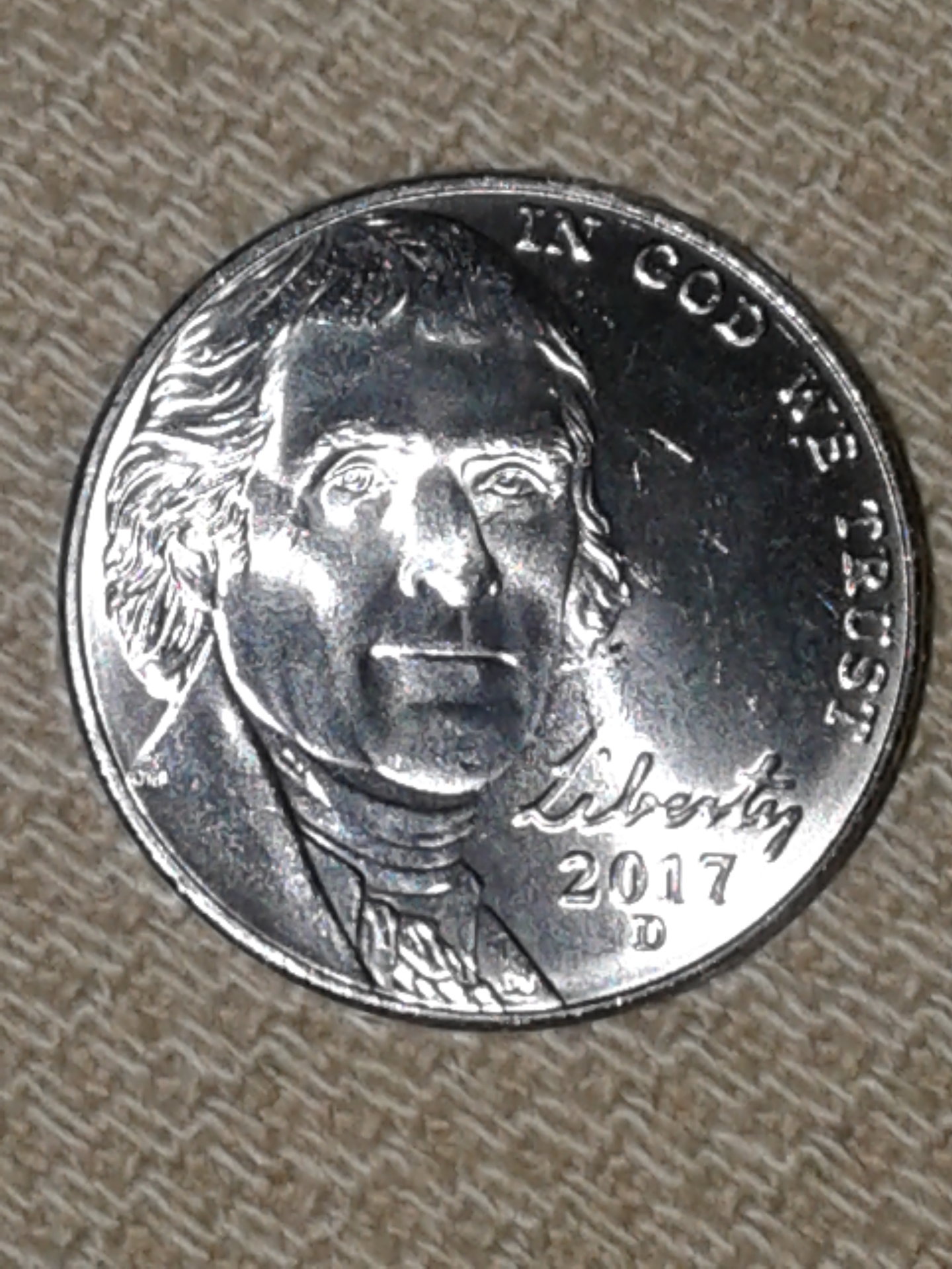 1534110342776-1206272046.jpg