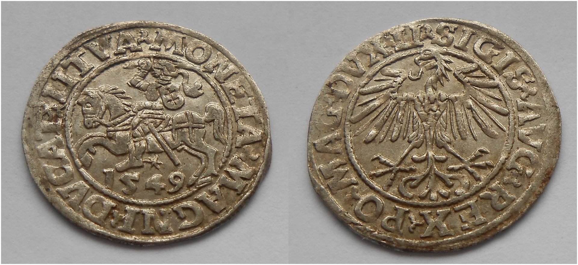 1549lithuanian-tile.jpg