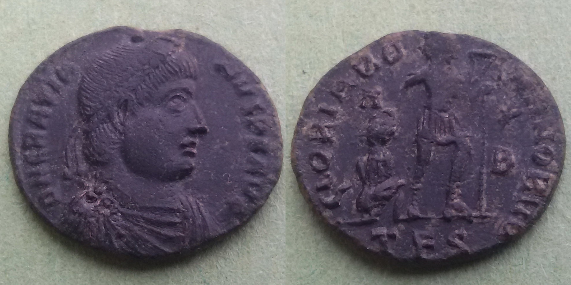 158-01.jpg