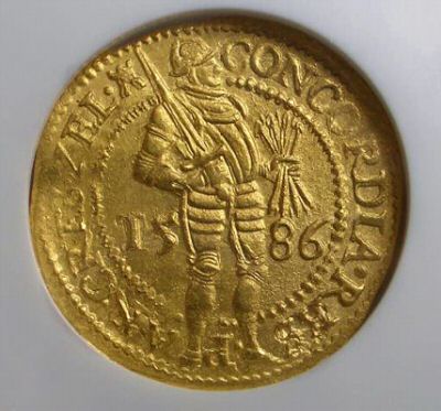 1586 ducat obv.jpg