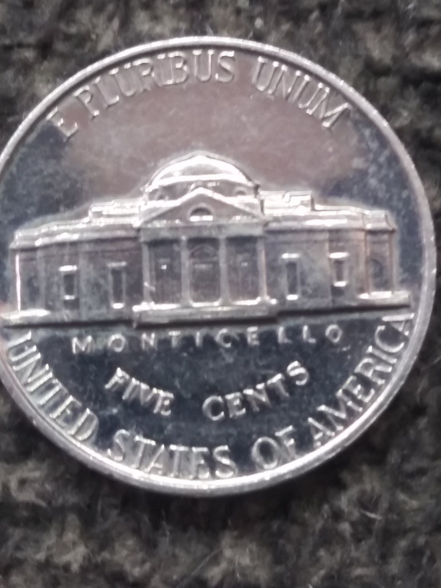 15886219192363852922097620738397.jpg