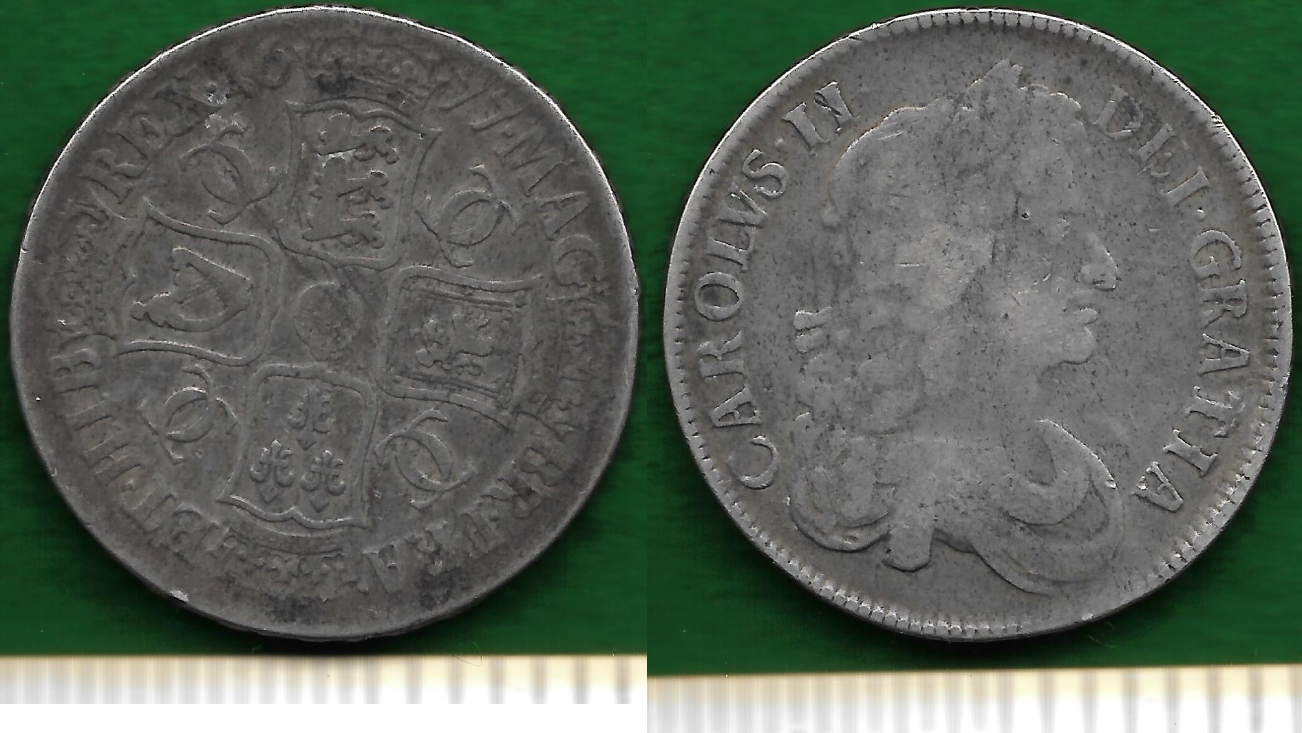 1677 Crown.jpg