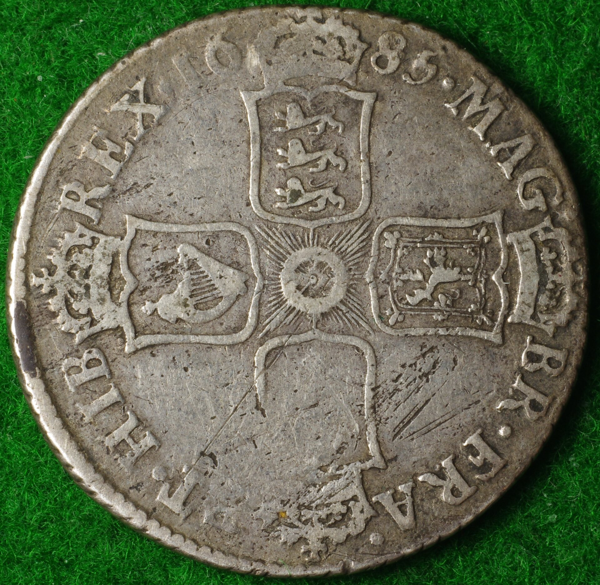 1685 S 1.JPG